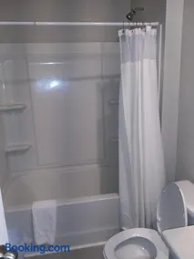 Pet Friendly, Free Breakfast, 3Bed 2Bath Covington Cozy Hideaway - Image 3
