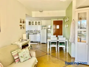 Apartamento Encantador na Praia do Tombo - Image 3
