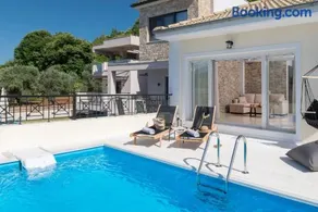 Arsenoi's Pool Villa - Image 1