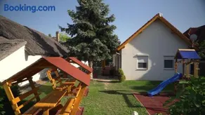 Friends & Family Apartmanok Velence - Image 2