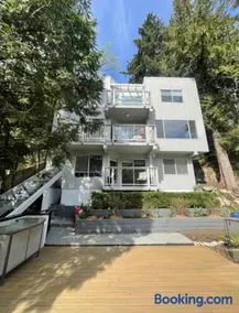 Cliff House - Image 1