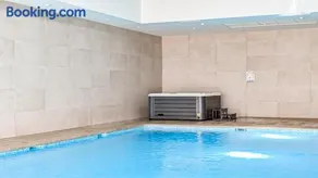 Apartment Paradise - Image 4