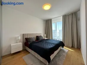 Vyhlad na mesto, 24. poschodie, free parking - Image 3