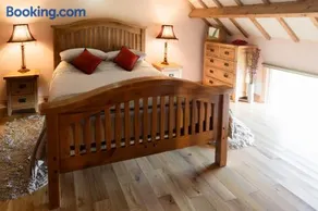 Rosecombe, Borrowby Farm Cottages - Image 2