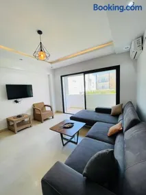 Résidence Petit Paris Appartement Intérieur 2ᵉ Étage - Image 1