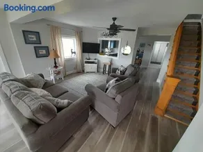 Delaney House - Image 2