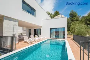 Villa Marulovo Hills - Image 1