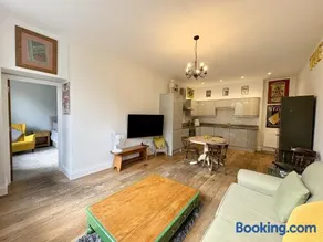 Flat 2, Waterloo Apartments - Image 5