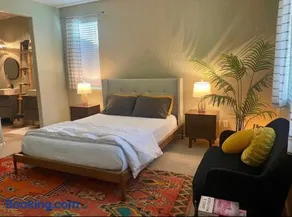 Gilbert Escape Designed for Longer Stays - Image 2