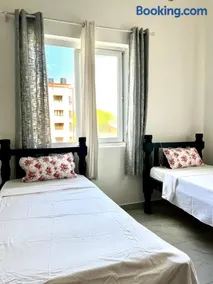 Cosy central apartment - Image 2