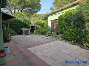 Bungalow inside a Campsite - Image 4