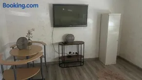 Fully equipped Art apartment in Thionville - Image 2