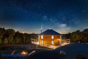 Luray Yurt - World's Largest Yurt - Sleeps 16, Hot Tub, Sauna, Pond - Image 1