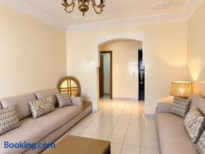 Elegant 2BR Apartment - Image 3