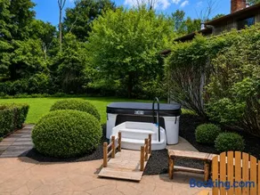 6BR withHeated Pool, Fire Pit & Gazebo, Sleeps 22 - Image 3