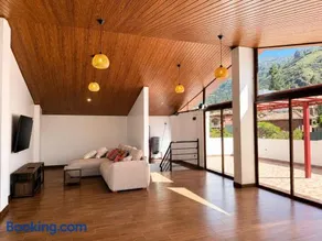 Qantu casa Boutique - Image 1