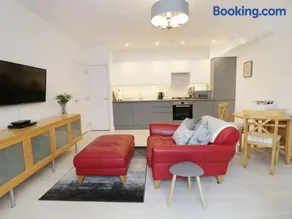 Apartment 3 Trowbridge Rd Bradford on Avon - Image 1