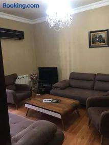 Apartment Urushadze - Image 2