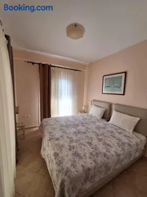 S&A House - Image 2