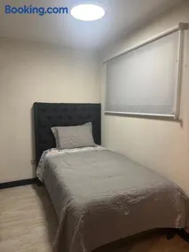 Hermosa y cómoda casa en el centro de Pucón - Image 4