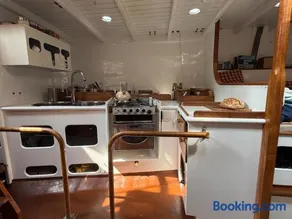 Traditional Sailing Pilot Cutter - Jan Rorlan - Image 2