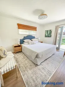 El Nido Beachlife Cottage in South Bay Los Angeles - Image 5