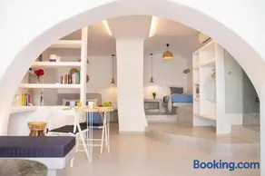 Traditional Arch House Paros - Image 1