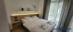 Major Residence - Image 3
