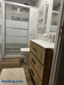 Logement avec entrée indépendantes a 25 min de Paris en RER - Image 3