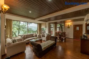 Pine Wood 2BHK Apartment Close to Naini Lake - Image 3