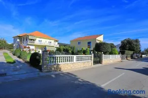 Grand Apartment Ljiljana - Image 3