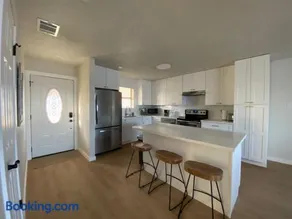 Newly Renovated - Cozy Home near Metroplex Hospital & Fort Cavazos - Image 2