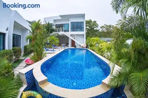 Suksan Residence - Image 1