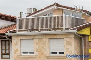 Ferienhaus 'La Casita De La Pitufa' mit Bergblick, privater Terrasse und Wi-Fi - Image 3