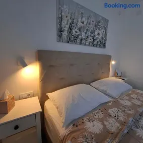 Room Mate - Image 2