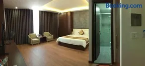 Tv Hotel - Image 1