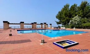Bilocale con piscina condominiale - Image 3
