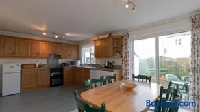 Strand Cottages Ballycastle Seafront - Image 4