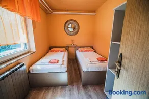 Apartma Rombon Brdo with Free Onsite Parking - Image 3