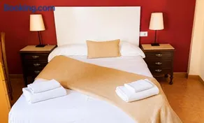 Casa Ilera II, en el corazon de Rioja Alta 8 PAX - Image 1