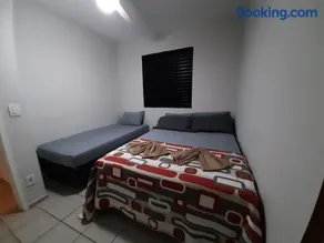 Silêncioso para dormir e pertinho da praia para curtir - LA04 - Image 3