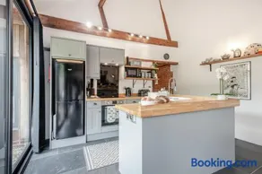 3 Bed in Wood Dalling oc-caba - Image 3
