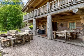 Chalet Weiss - Image 1