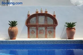Casa Raquel - Image 1
