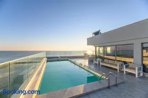 Seascape Villa - Image 3