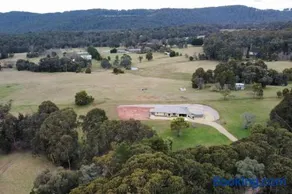 Tolmie Villa 30 min from Mt Buller - Image 2