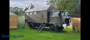 Hébergement insolite - Image 3