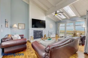 Sea Dream and Sand Dollar Suite - Image 3