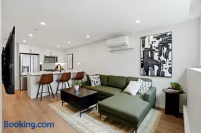 New Modern 1Br Condo Near Airport - Image 1