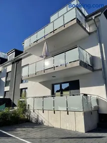 Apartment 4 Zimmer 111 Qm Küche, großes Balkon, 2x Bad Auto Parkplatz Citynah Braunschweig - Image 3